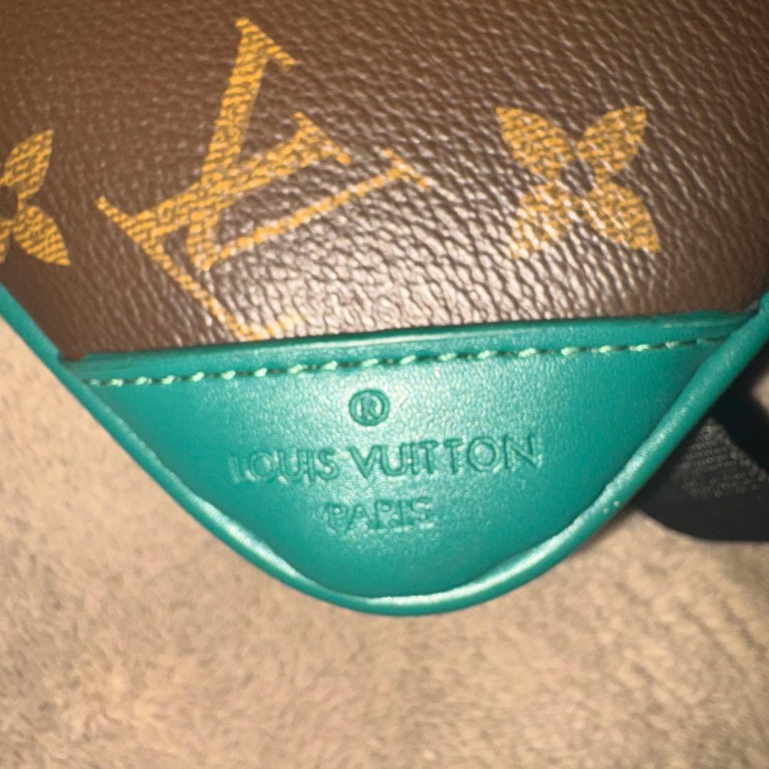 VUITTON ショルダーバック