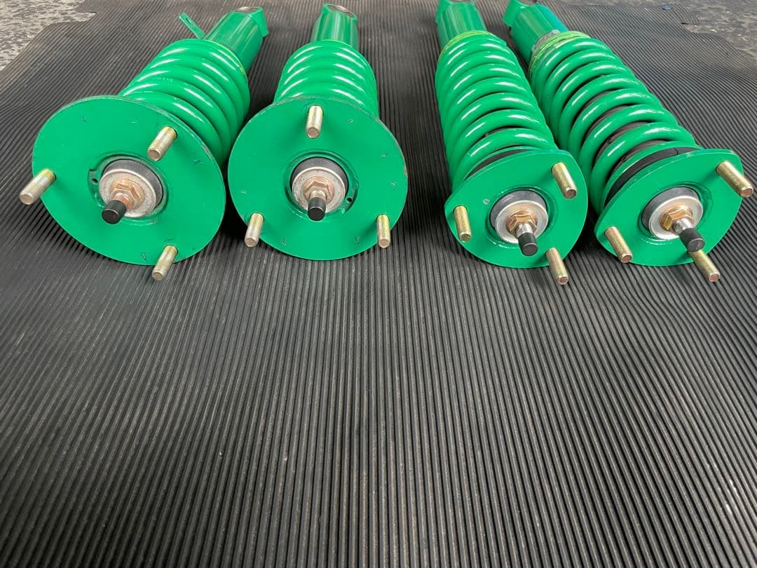 GRS200 AWS210 クラウン　TEIN 車高調