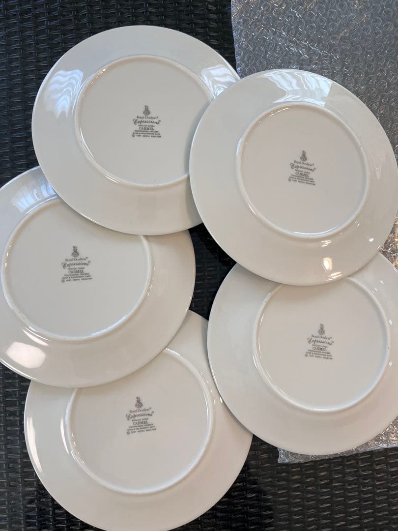 10点  ロイヤルドルトン CARMEL プレート廃盤品