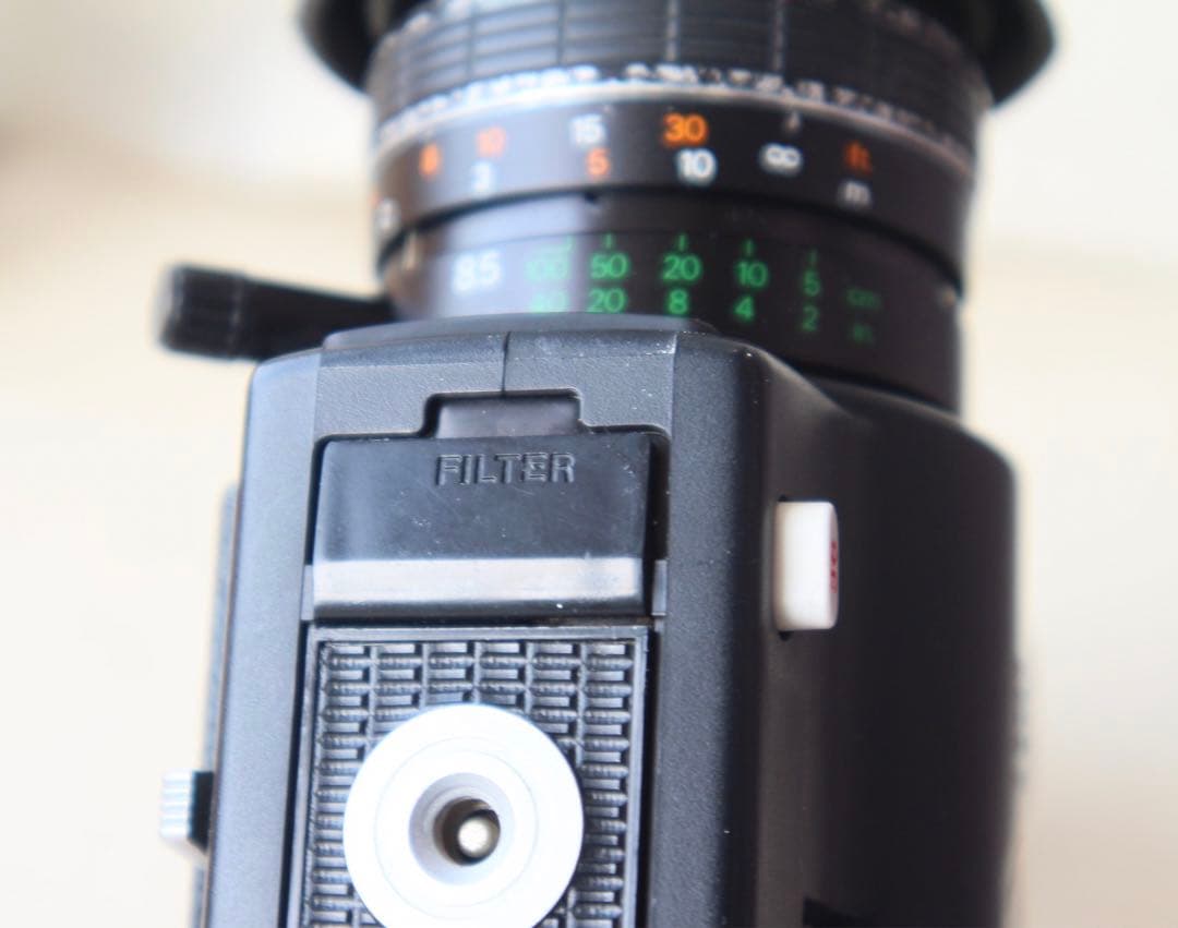 8mmフィルムカメラ　Sankyo ES-44XL 動作品　実写確認済み