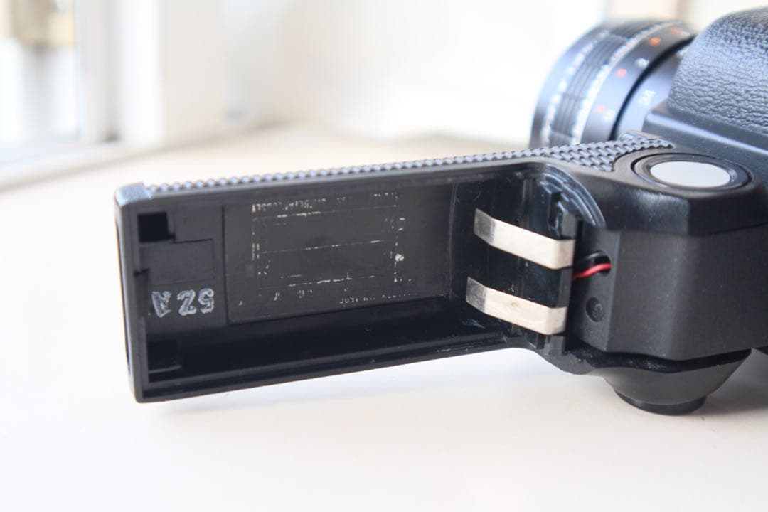 8mmフィルムカメラ　Sankyo ES-44XL 動作品　実写確認済み