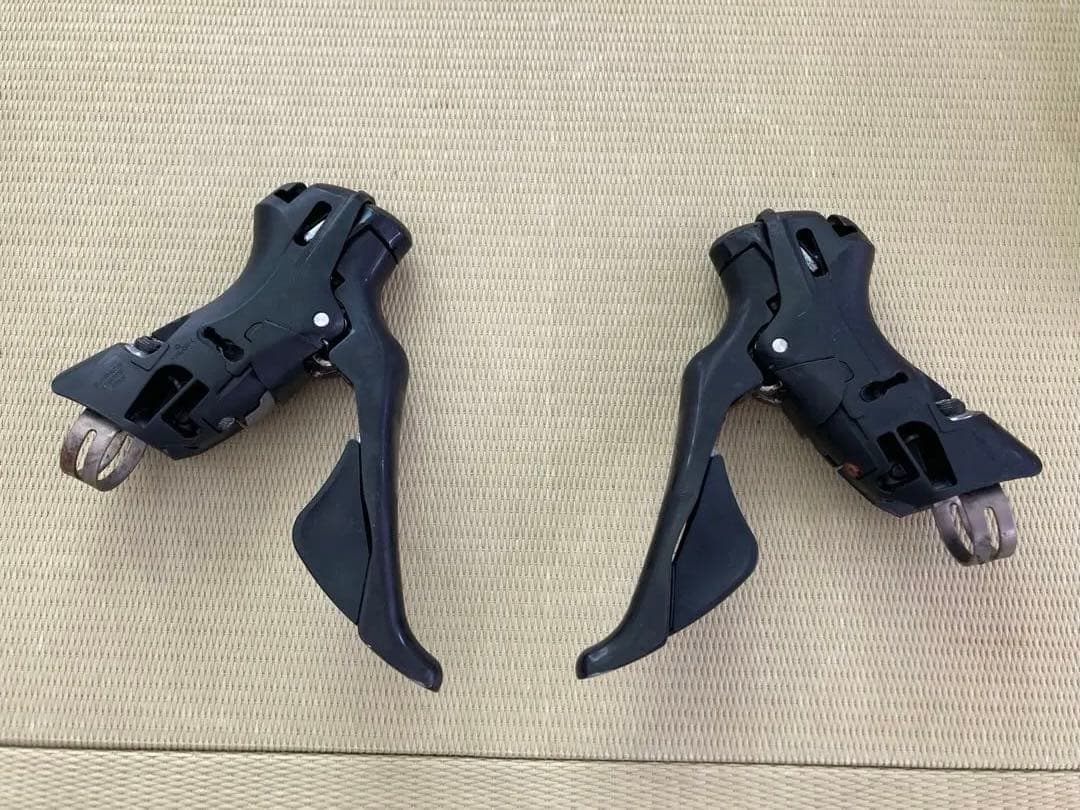 シマノ　105 ST-R7000 11速　機械式