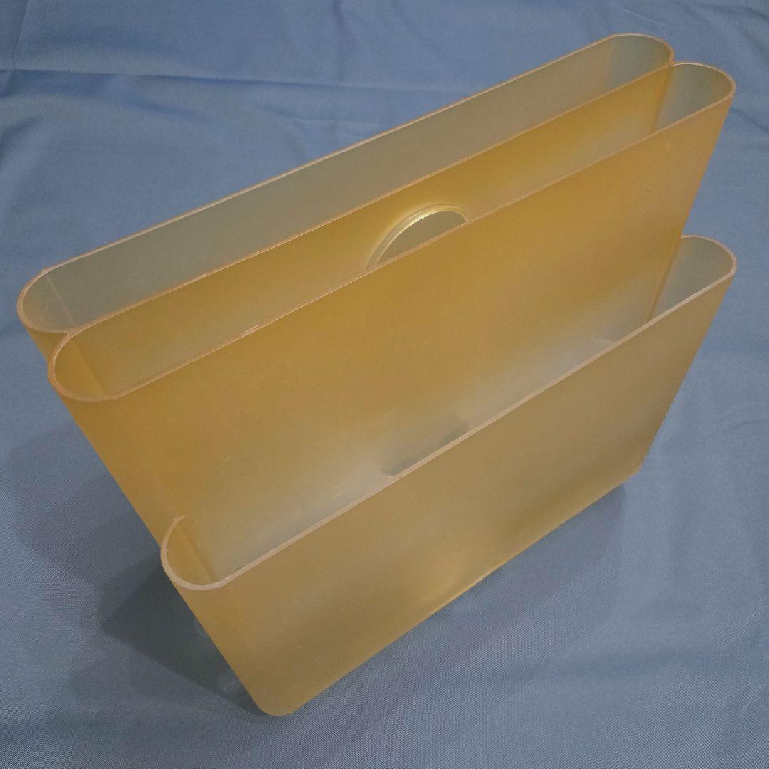 Kartell カルテル ポルタリビステ マガジンラック