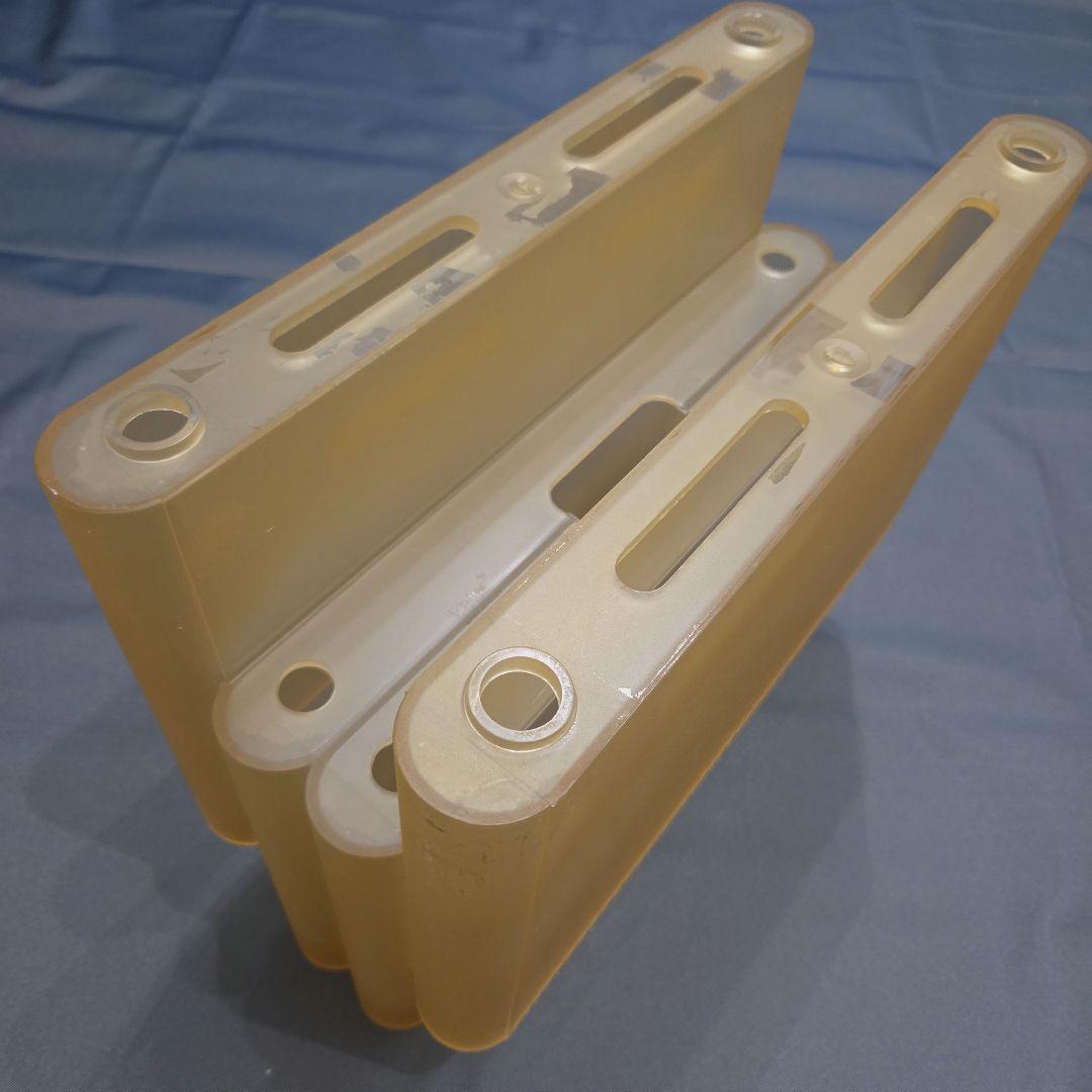 Kartell カルテル ポルタリビステ マガジンラック