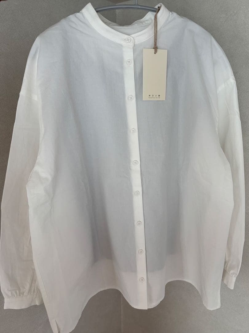 「しろくま」休日と詩　アコーディオンブラウス