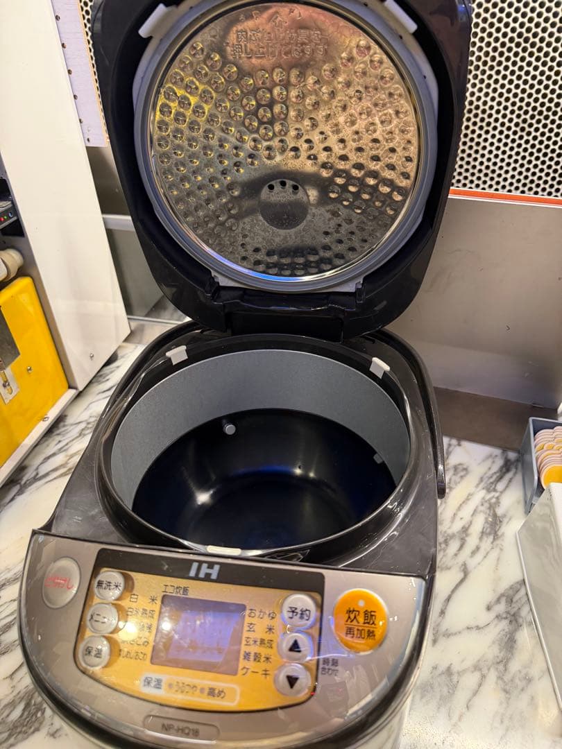 象印 NP-HQ18 プラチナコート 炊飯器