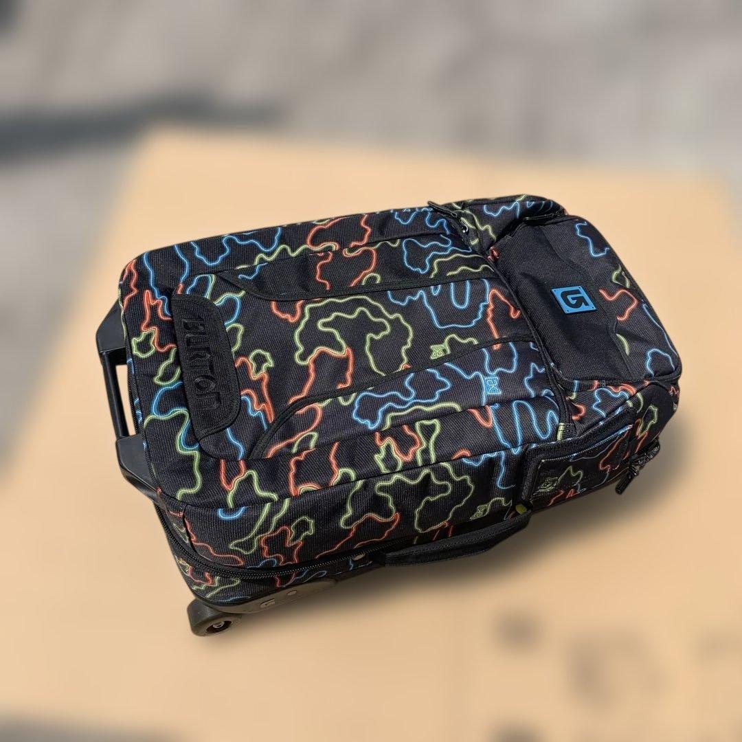 Burton キャリーバック　キャリーケース　カバン付き　ネオン柄　バートン