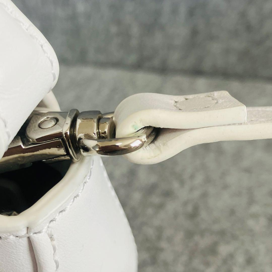 DIESEL 1DR ショルダーバッグ XS ホワイト 2way