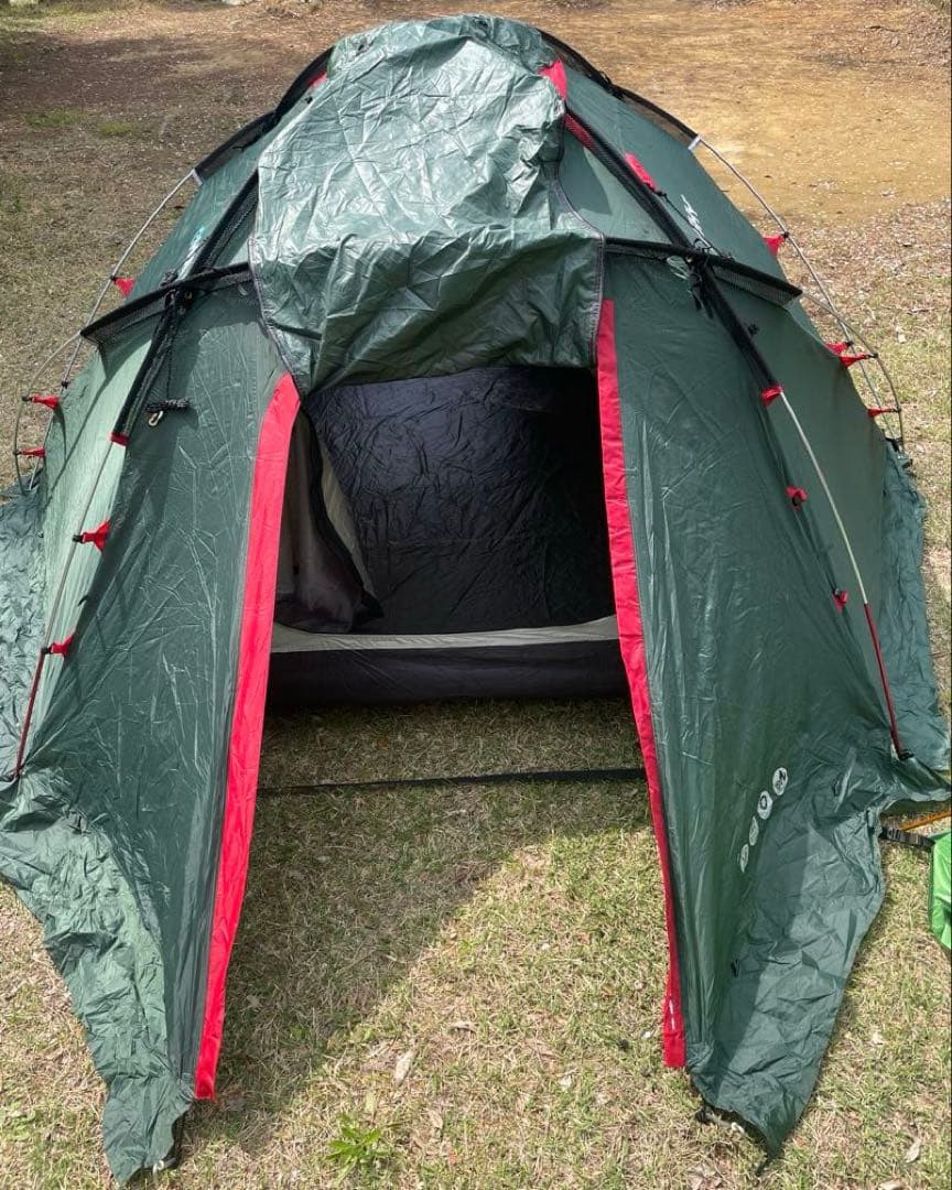 Husky３人用テント Fighter 本国ヨーロッパ価格の半額以下