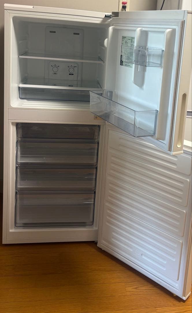 ツインバード 146L 2ドア冷蔵庫（HR-F915W）