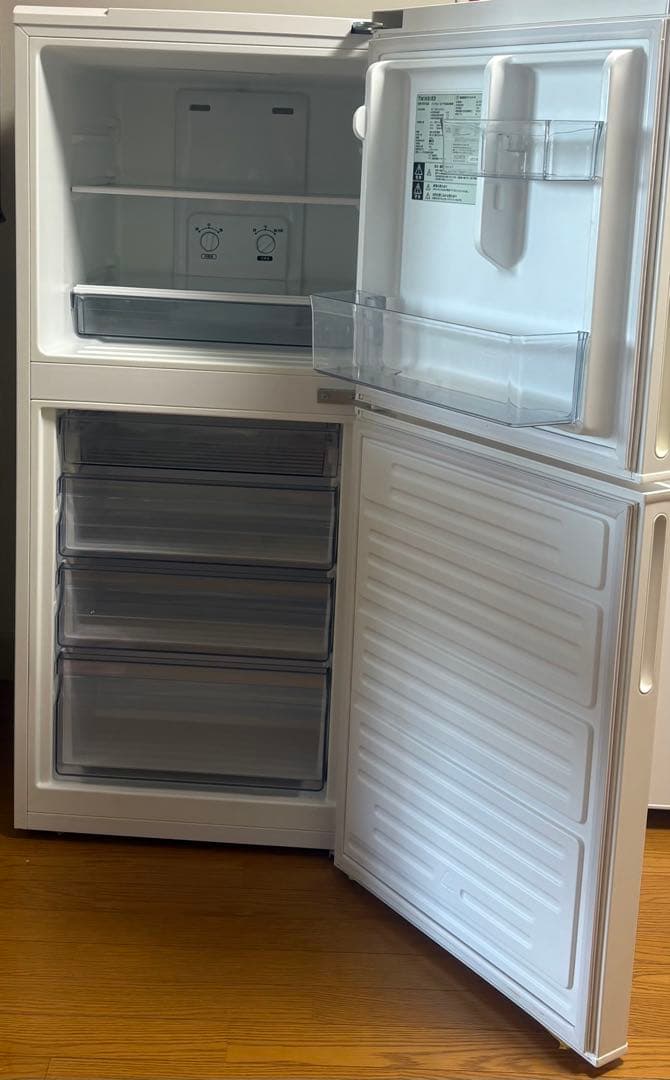 ツインバード 146L 2ドア冷蔵庫（HR-F915W）