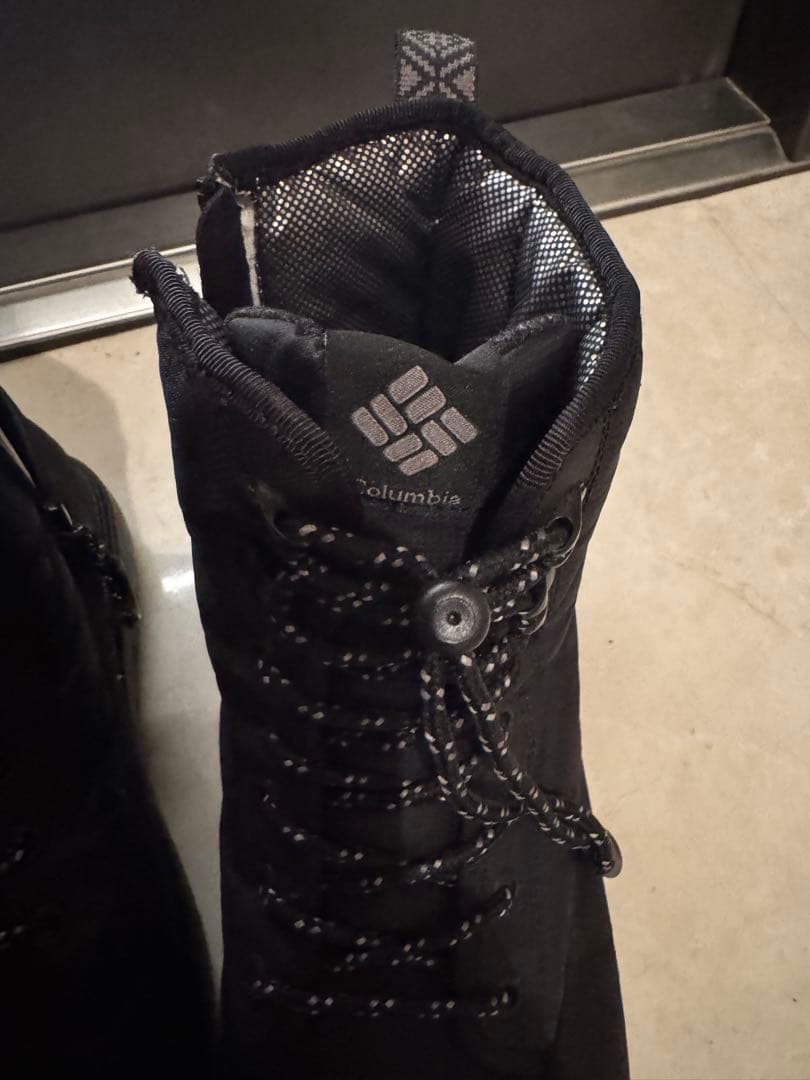 Columbia スノーブーツ 黒