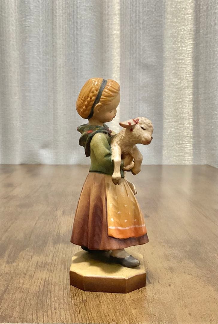 【限定2250体】アンリ/少女と子羊像/アンティーク置物