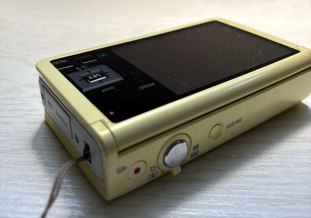 デジタルカメラ CASIO EXlLIM EX ZR70