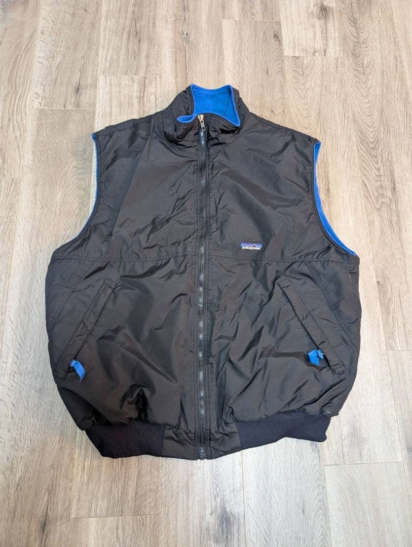 04年モデル【神配色】パタゴニア シェルドシンチラベスト　ブラック×ブルー