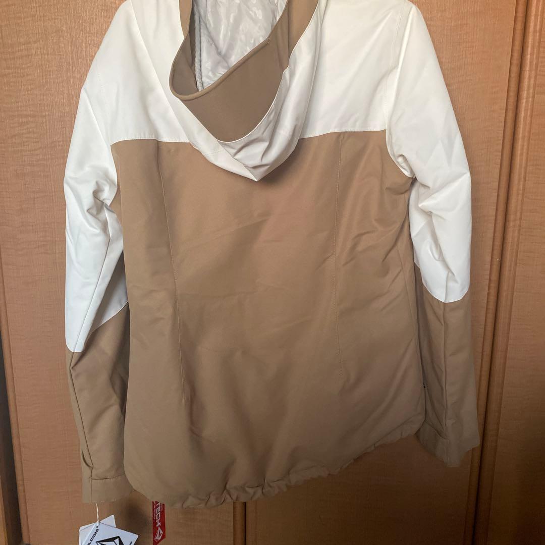 新品　未使用品　ボルコム　レディース　キッズ　ＸＳ　160 スノーボード　ウェア