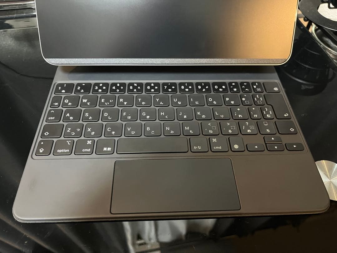 【ほぼ未使用品】11 インチiPadAir(M2)256GB（キーパッド付き）