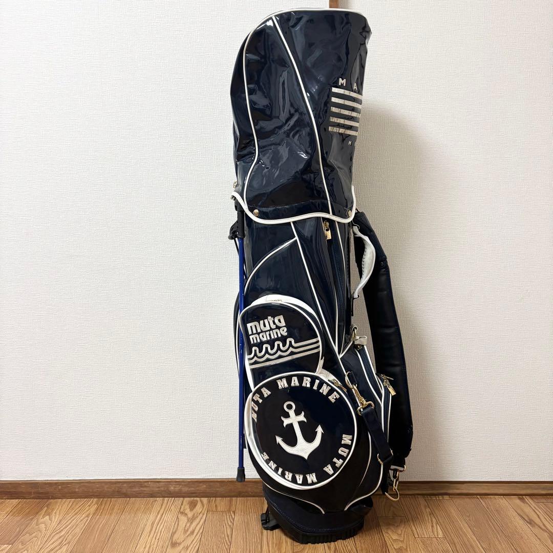 ムータキャディバッグ　エナメル素材mutaスタンド型