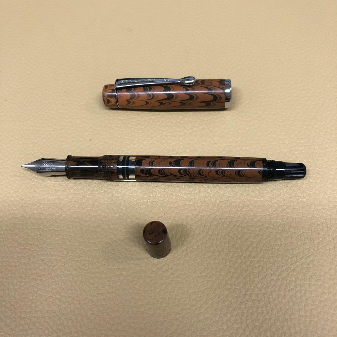 Noodler's 万年筆 Konrad フレックス エボナイト 吸入式