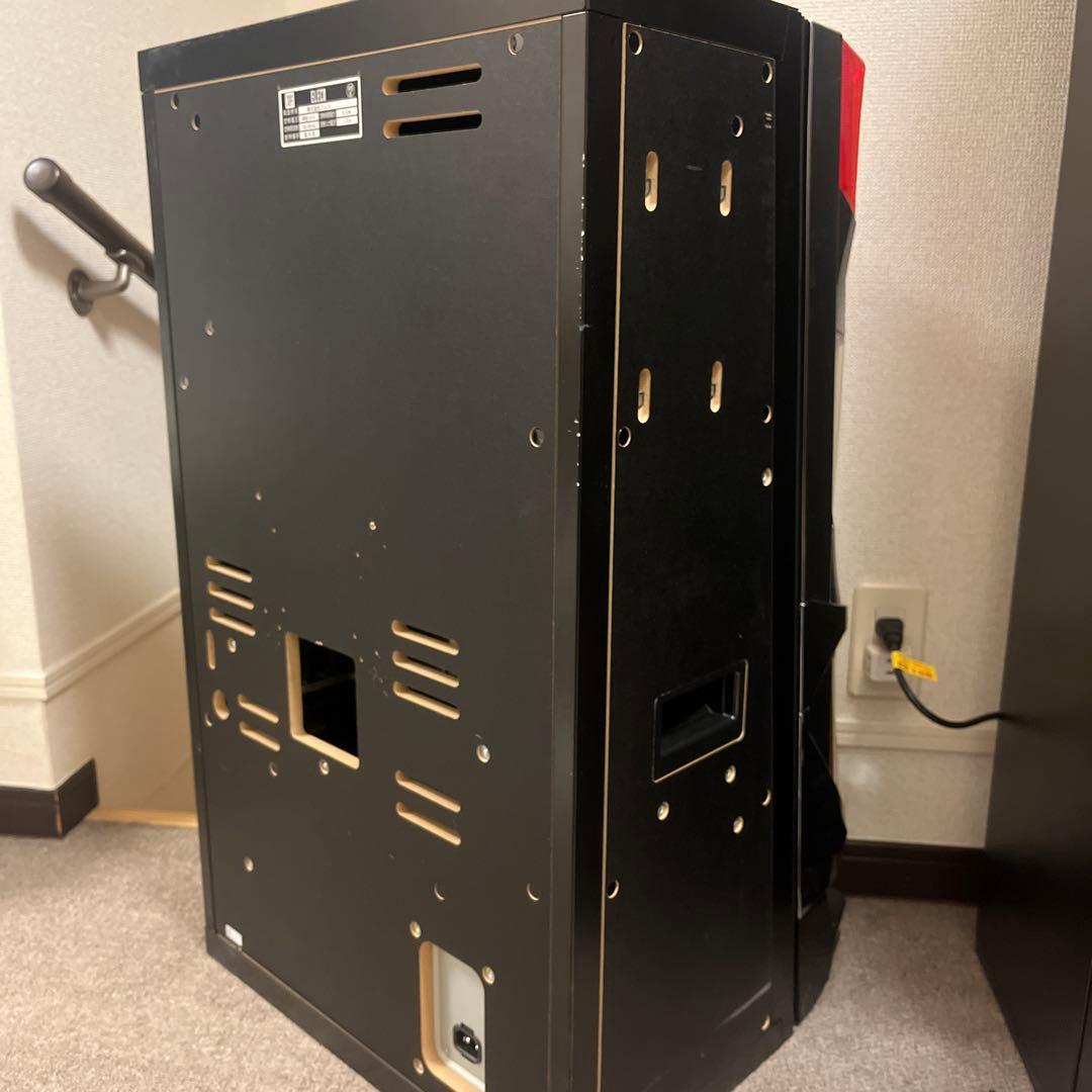 バーサスリヴァイズ　本機　引取限定