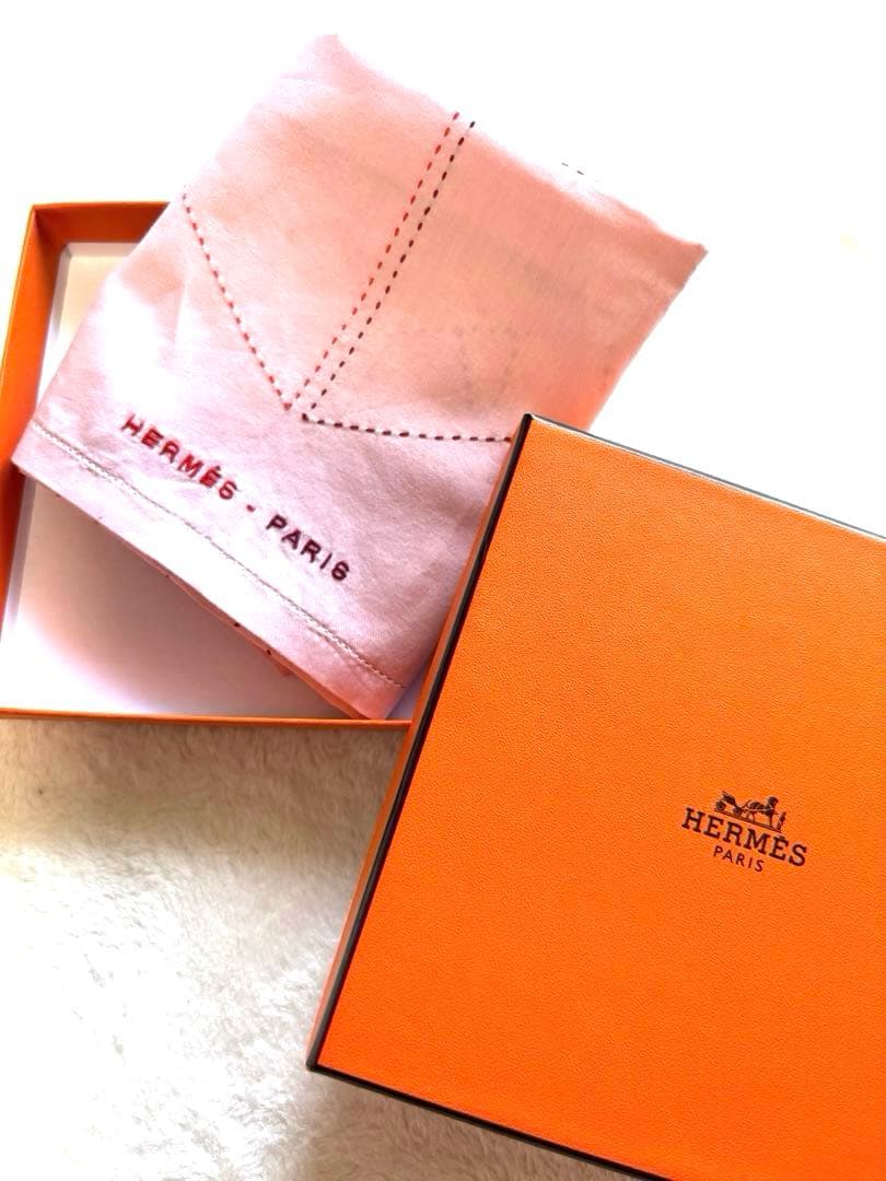 HERME'S エルメス ハンカチ ステッチ 刺繍　極美品