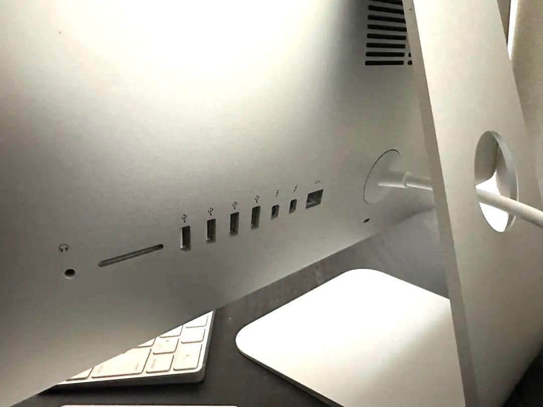 Macデスクトップ iMac Retina 4k 21.5 2015 1TB + TrackPad2