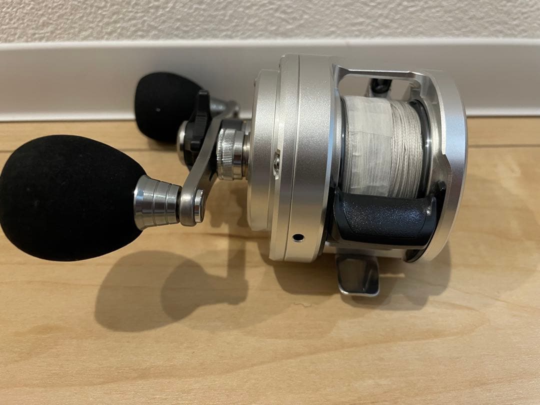 13カルカッタ301 スプールシャフトベアリング　レベルワインダー　カスタム