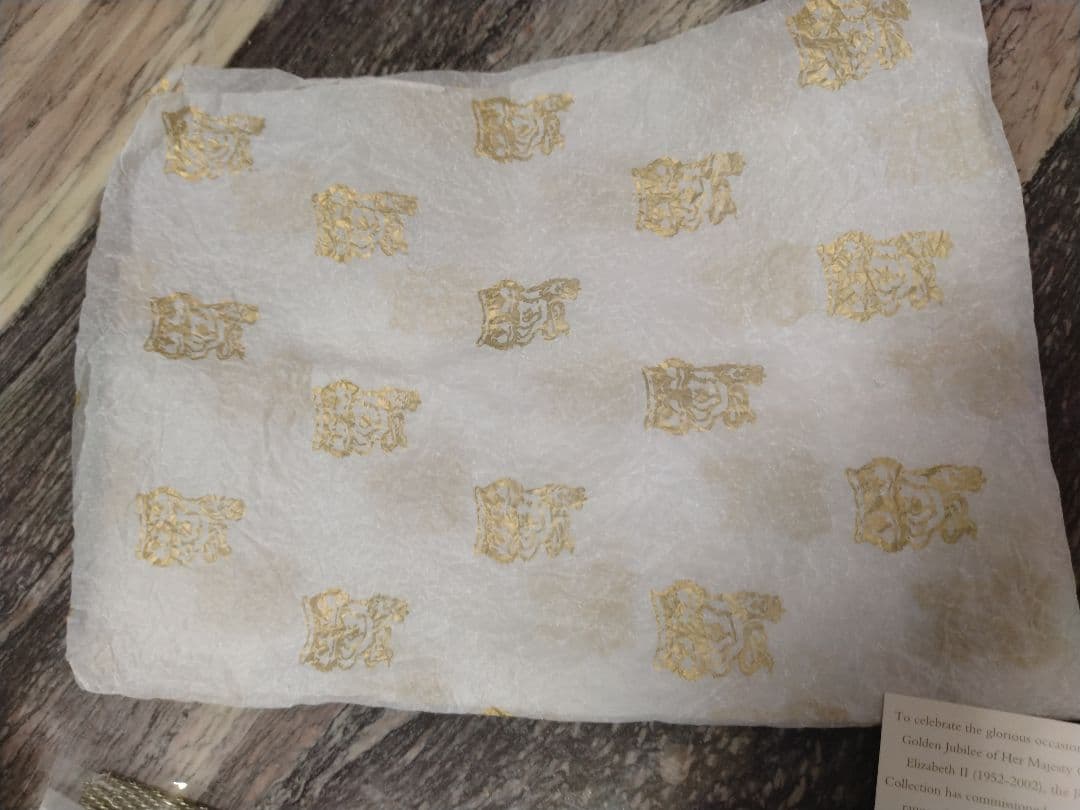 女王陛下エリザベス2世在位50周年カップ ロイヤルコレクション