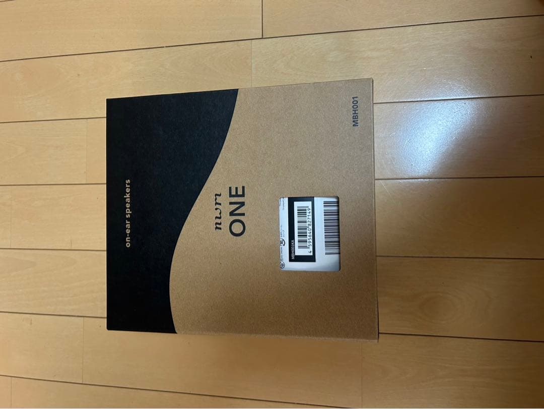 （新品未開封）nwm オンイヤーヘッドホン　 NBH001 ダークグレー