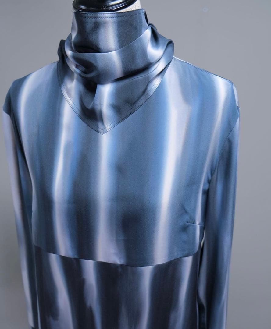 fetico フェティコHAND PRINTED TIE-NECK BLOUSE