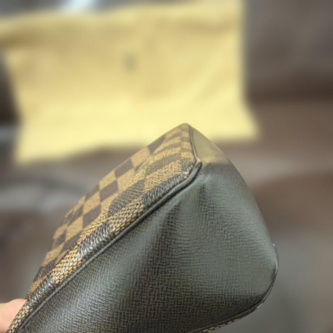 ルイヴィトン メイクアップ アクセサリーポーチ ショルダー ダミエ