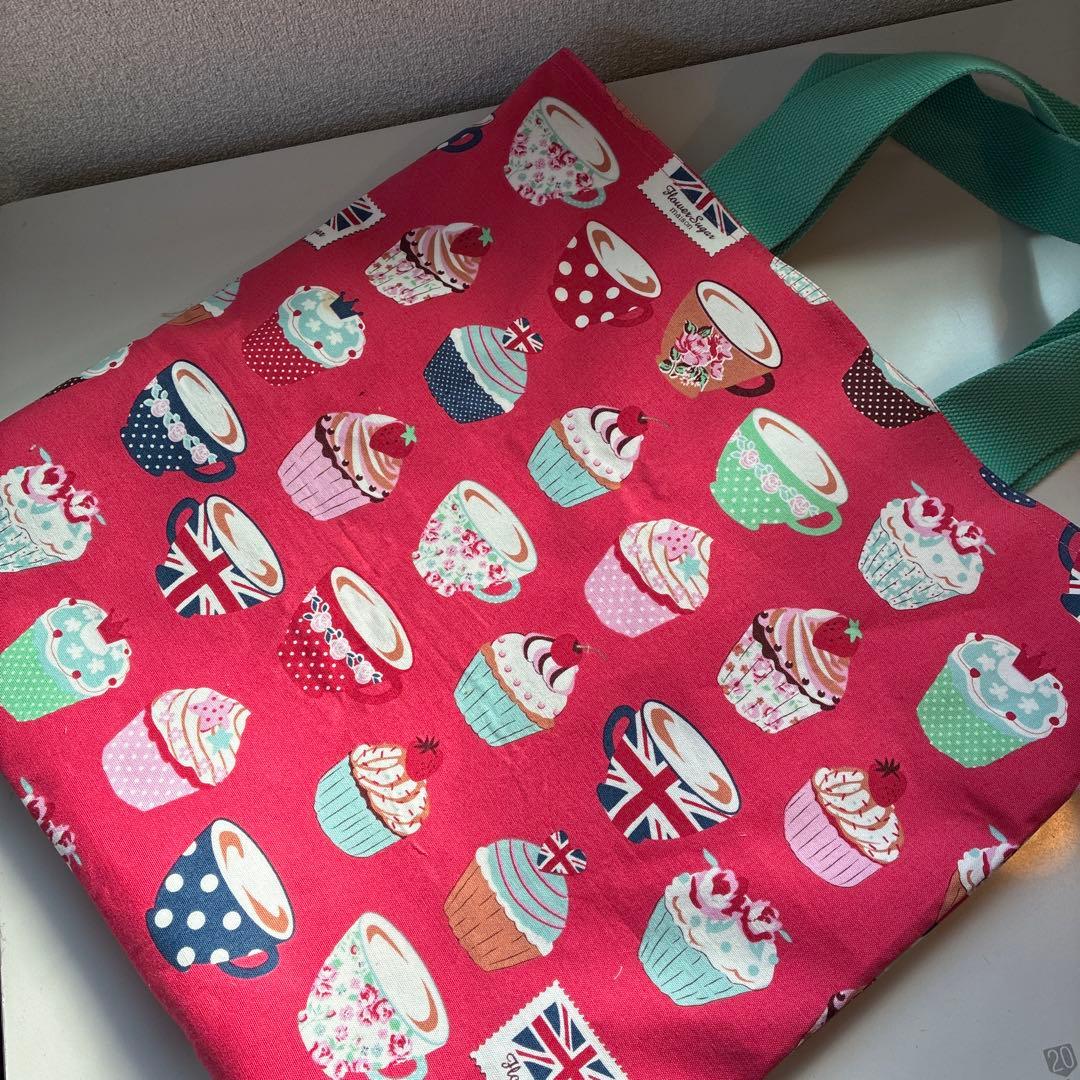 ユキ様　キャスキッドソン　ハンドメイドオーダーポーチandバッグ