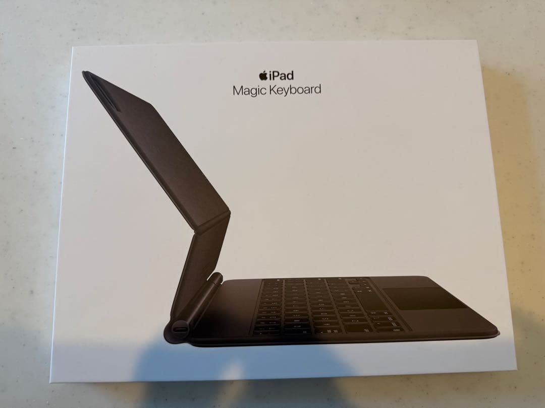 (ニドネ様)iPad Air 4世代 64GB+Magic Keyboard