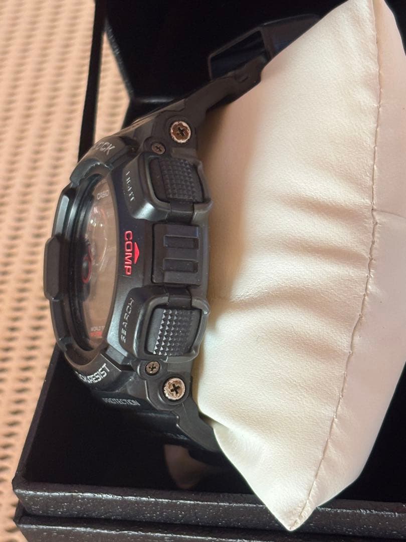 CASIO G-SHOCK ブラック 腕時計マッドマン