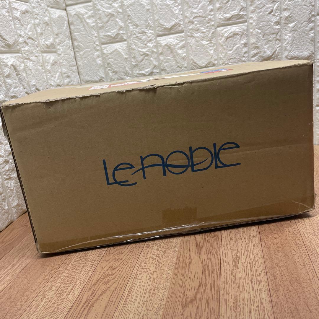 スワロフスキー（オーストリア) ラブバード