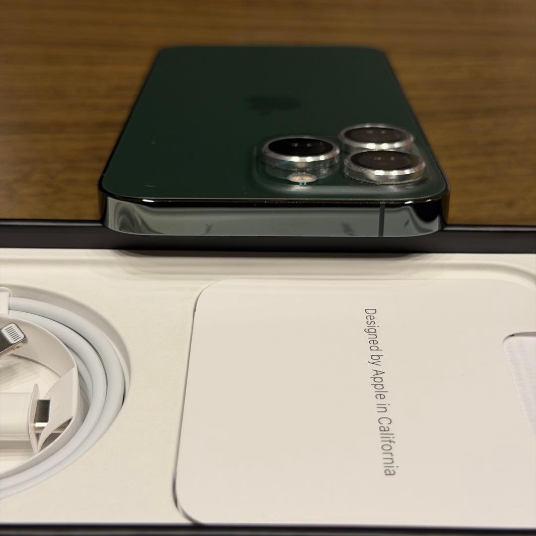 【超美品】iPhone13pro 512GB アルパイングリーン SIMフリー