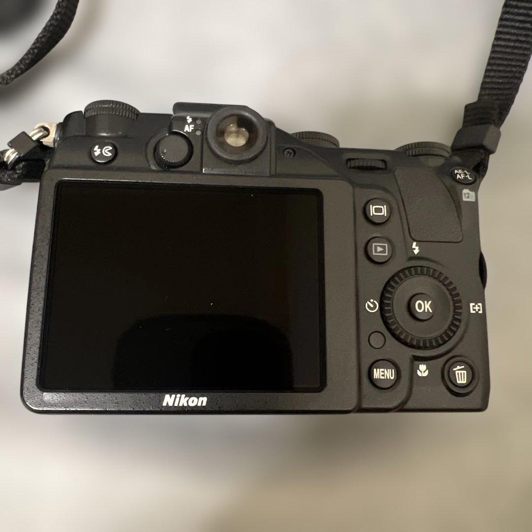 Nikon COOLPIX P7000 本体 バッテリーチャージャー付き
