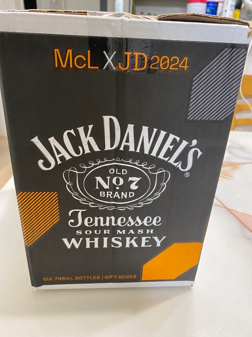 Jack Daniel's テネシーウイスキー ギフトボックス 6本入り