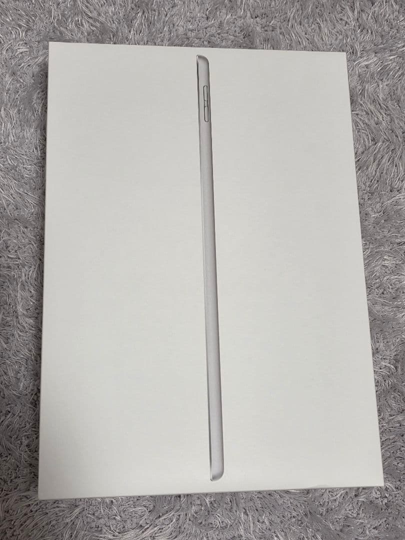 iPad (第9世代) 256GB Wi-Fi シルバー おまけ付き