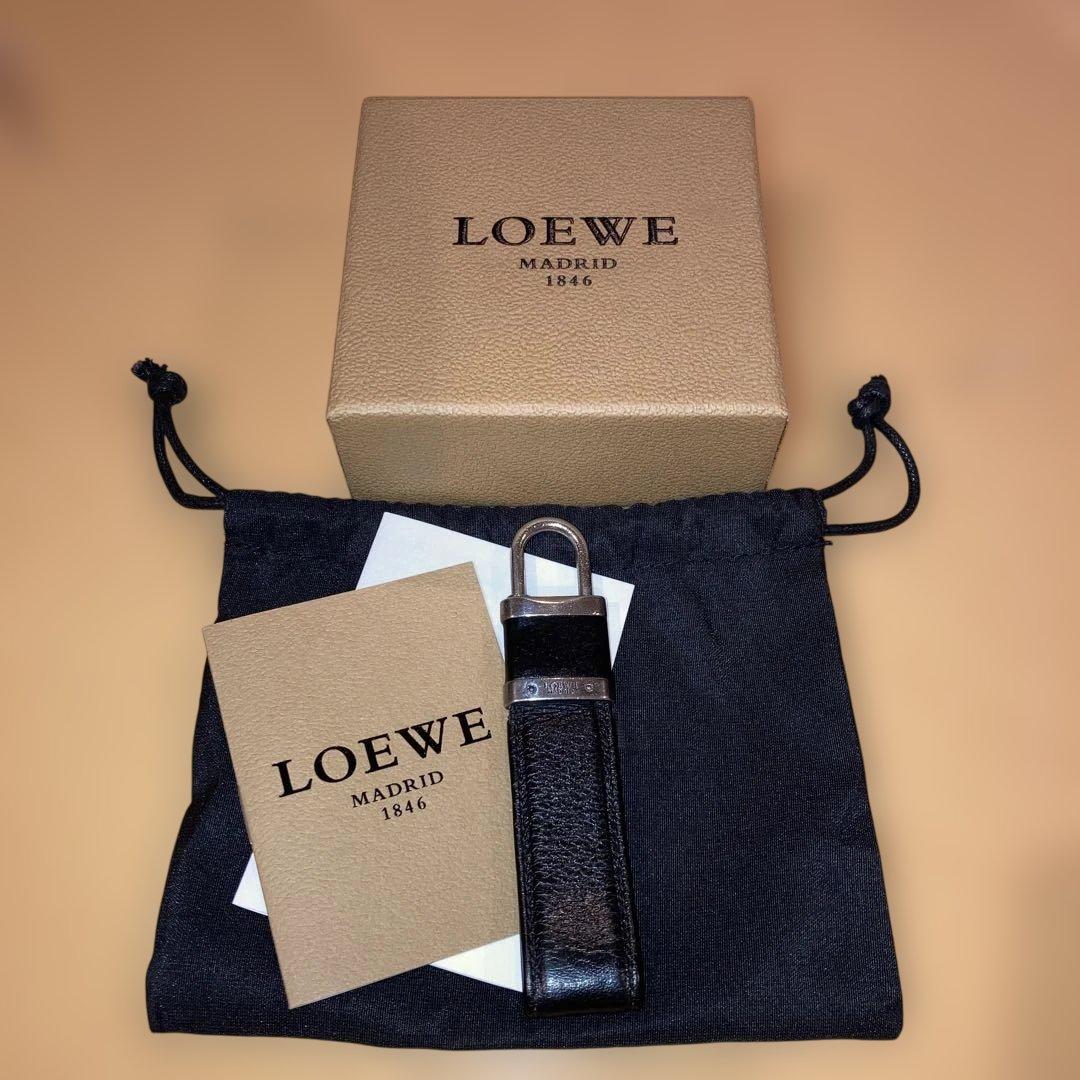 LOEWE ロエベ　キーリング　パッドロック　南京錠風
