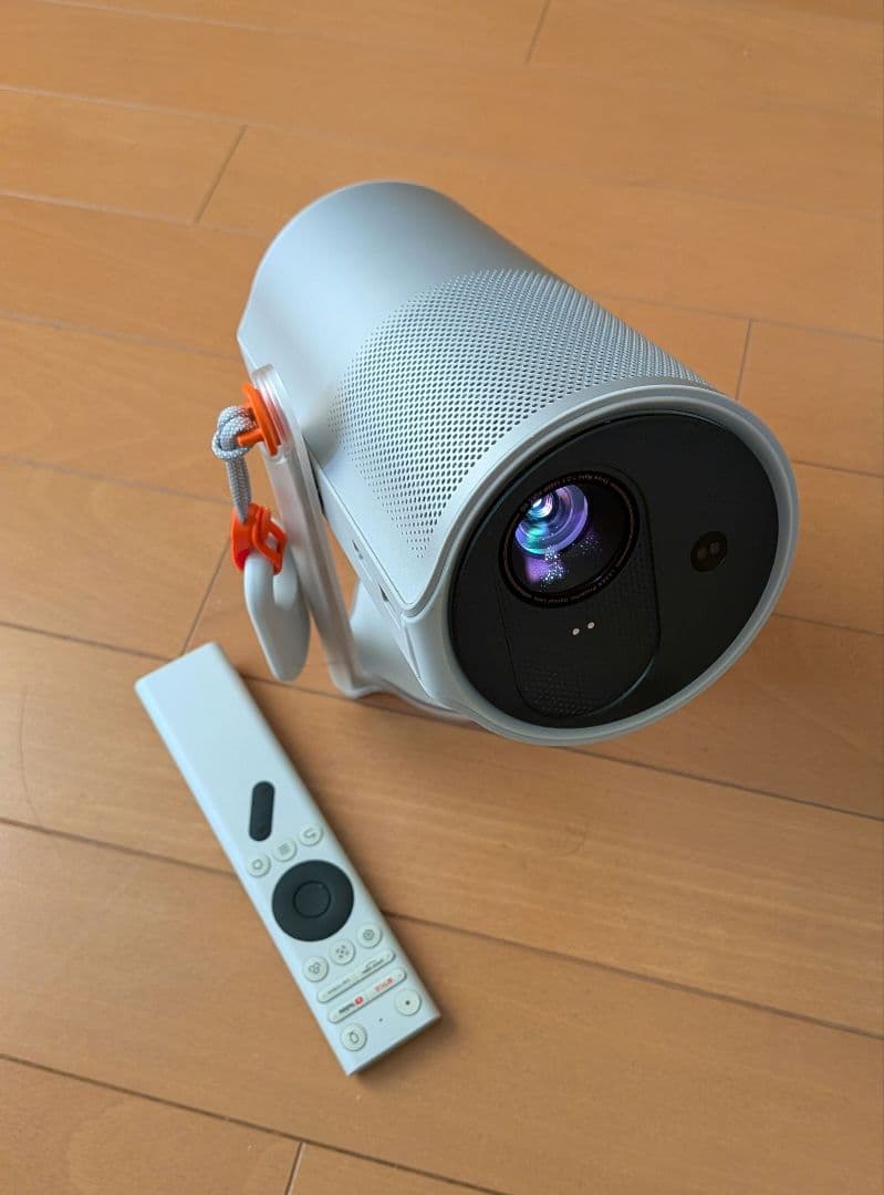 Aladdin Poca Laser プロジェクター本体