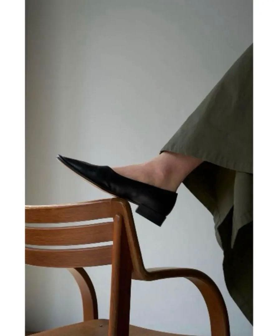 靴 CLANE / OUTSTITCH SQUARE FLAT SHOES