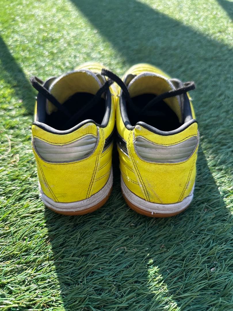 ミズノ　モレリア2 30周年モデル　26.0㎝