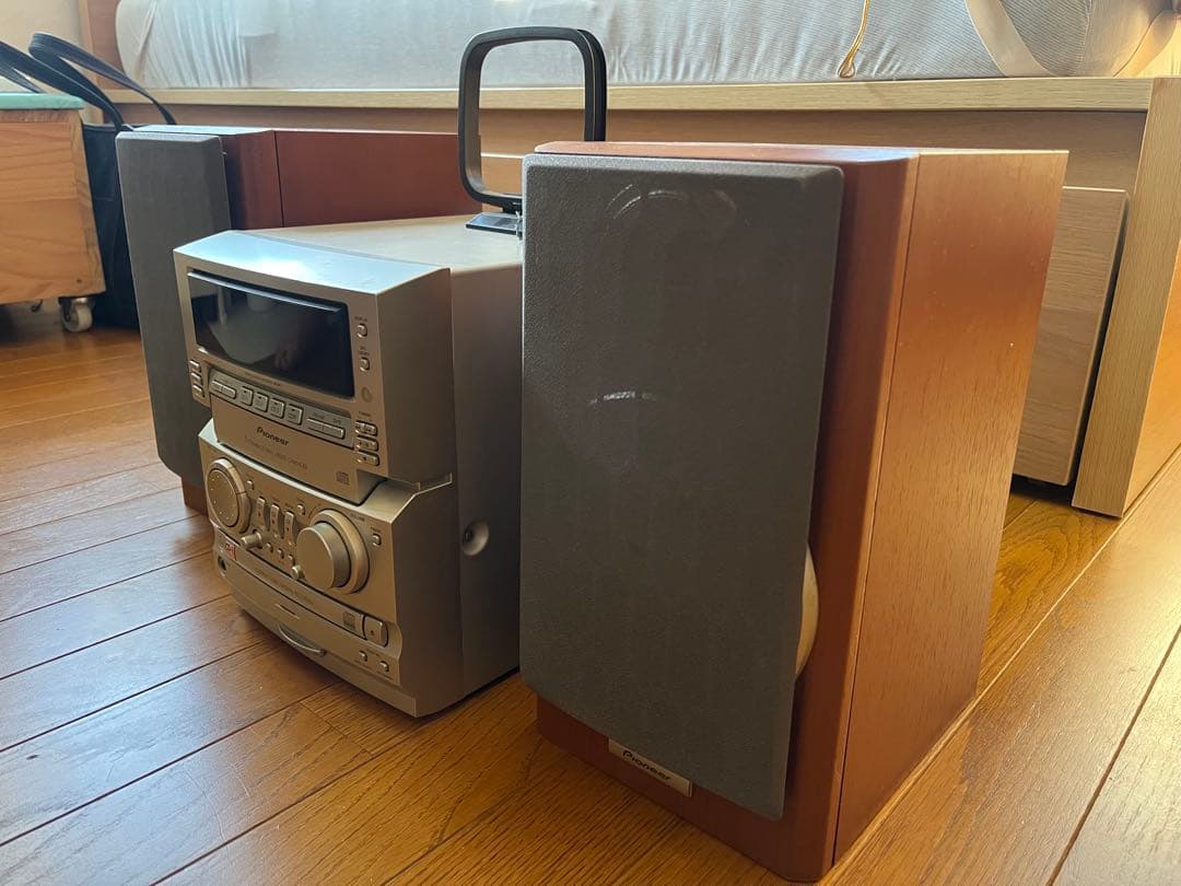 ミニコンポ シルバー ブラウン 2スピーカー