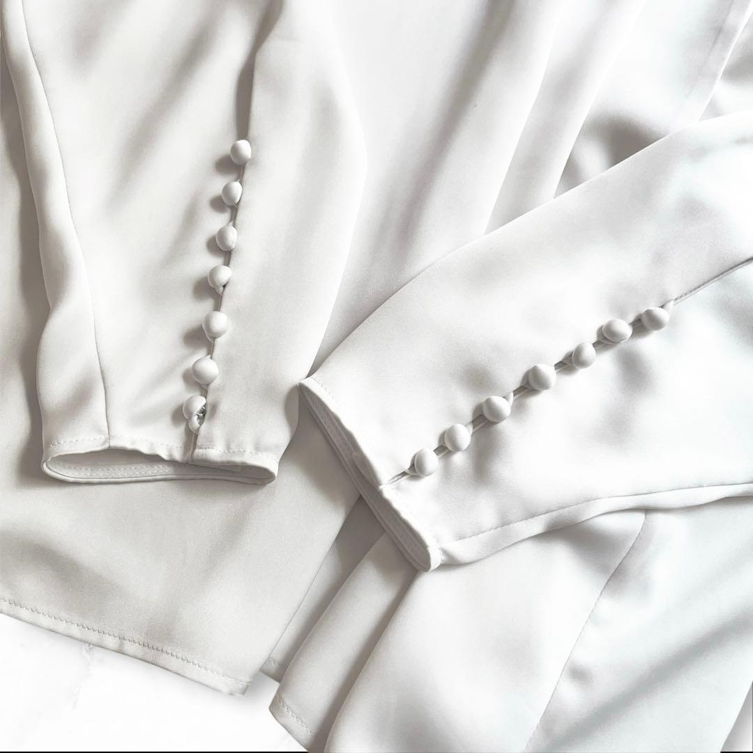 美品✨デザインワークス　サテンリボンブラウス　ボウタイ　日本製　38