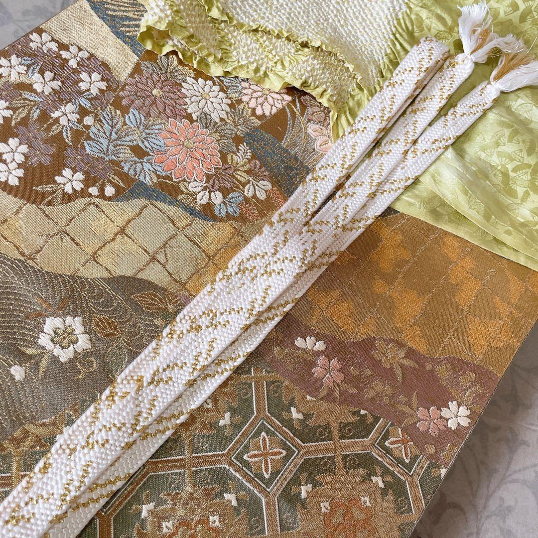 色無地　フルセット　藤紋　シンプル　礼装　カジュアル　着物　P3