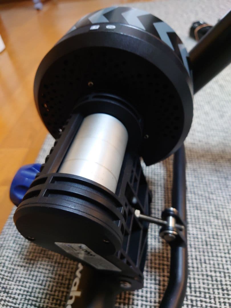 Wahoo KICKR SNAP トレーニングローラー