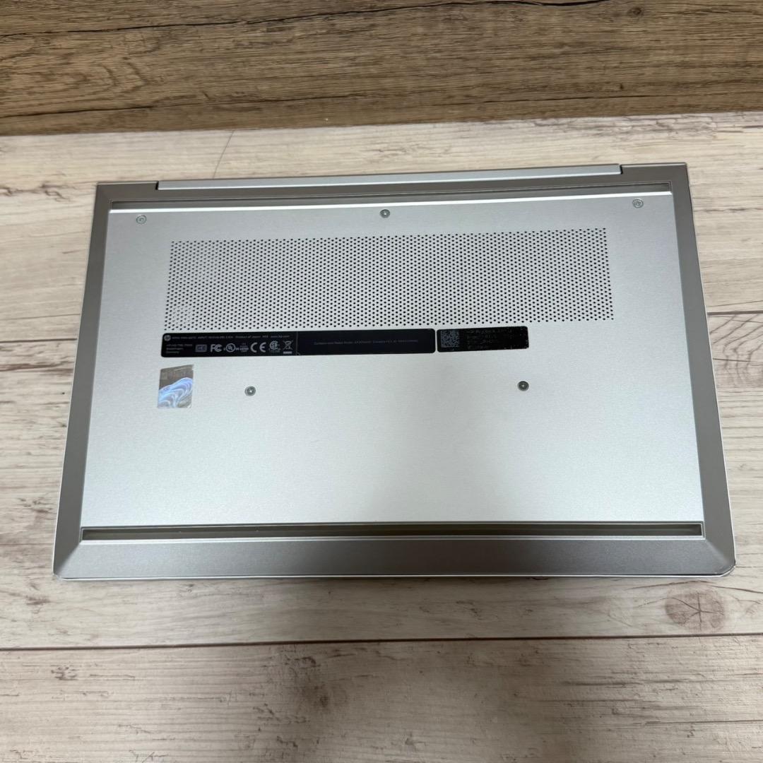 HP ProBook 430 G8　i5-1135G7 16G　SSD 256G