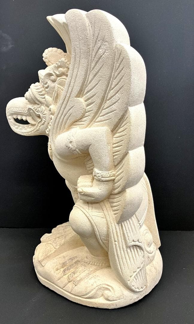 ガルーダの石像55cm 天然石パラスストーン 石彫り彫刻 ガルーダの置物