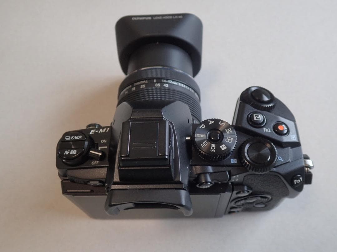 Olympus E-M1 美品 レンズ付
